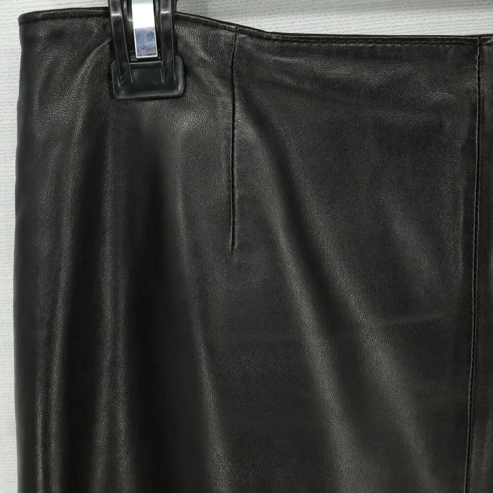 Siena Studio Skirt Petites 8P Black Leather Pencil Knee Length Zip Lined Vintage